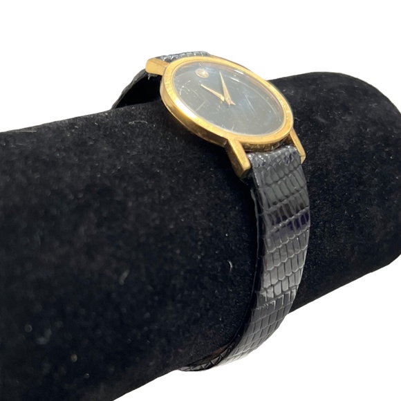 MOVADO MUSEUM CLASSIC 28MM LADIES WATCH - Picture 10 of 15